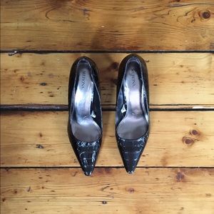 Merona Dk Brown Textured Heels Size 7